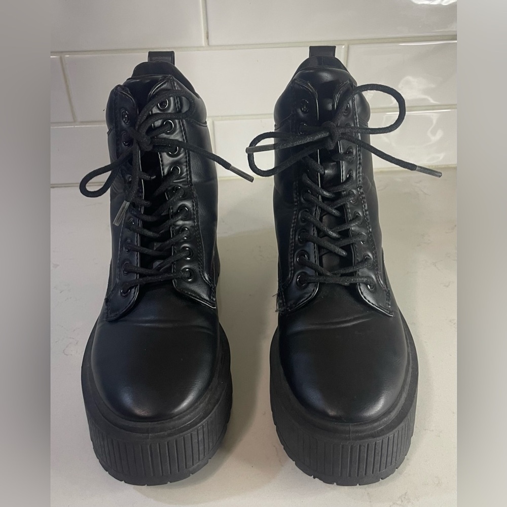 Charlotte Russe Women's Platform Boots